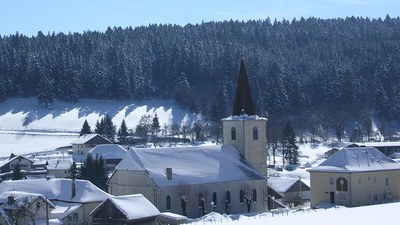 Eglise, Mairie ... il a neigé ... - Photo Claude Schneider - Copyright   
