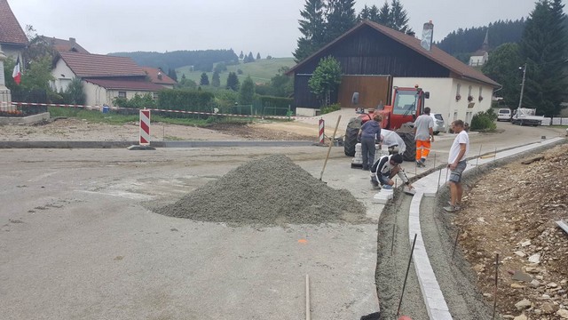 2017 Aménagement village Entrée Ouest.3