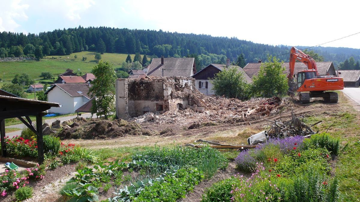 Demolition maison au lavoir 8 2013
