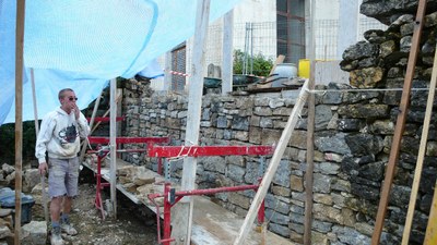 Mur de soutien parking de église 2 2009