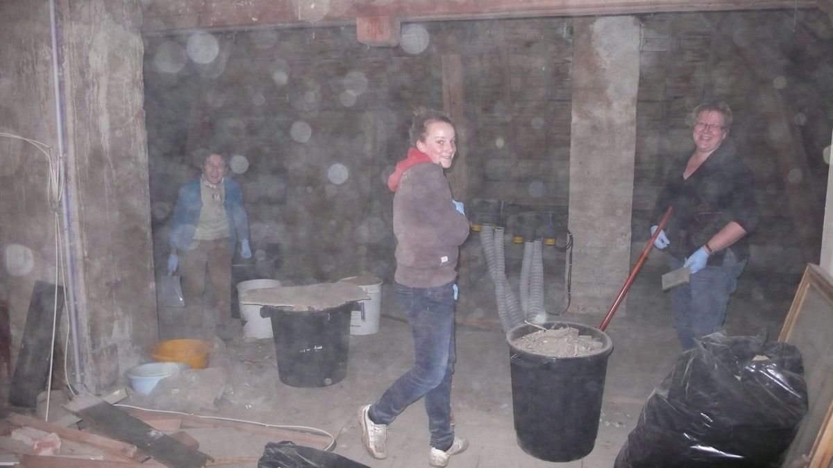 Nettoyage greniers 2103  1